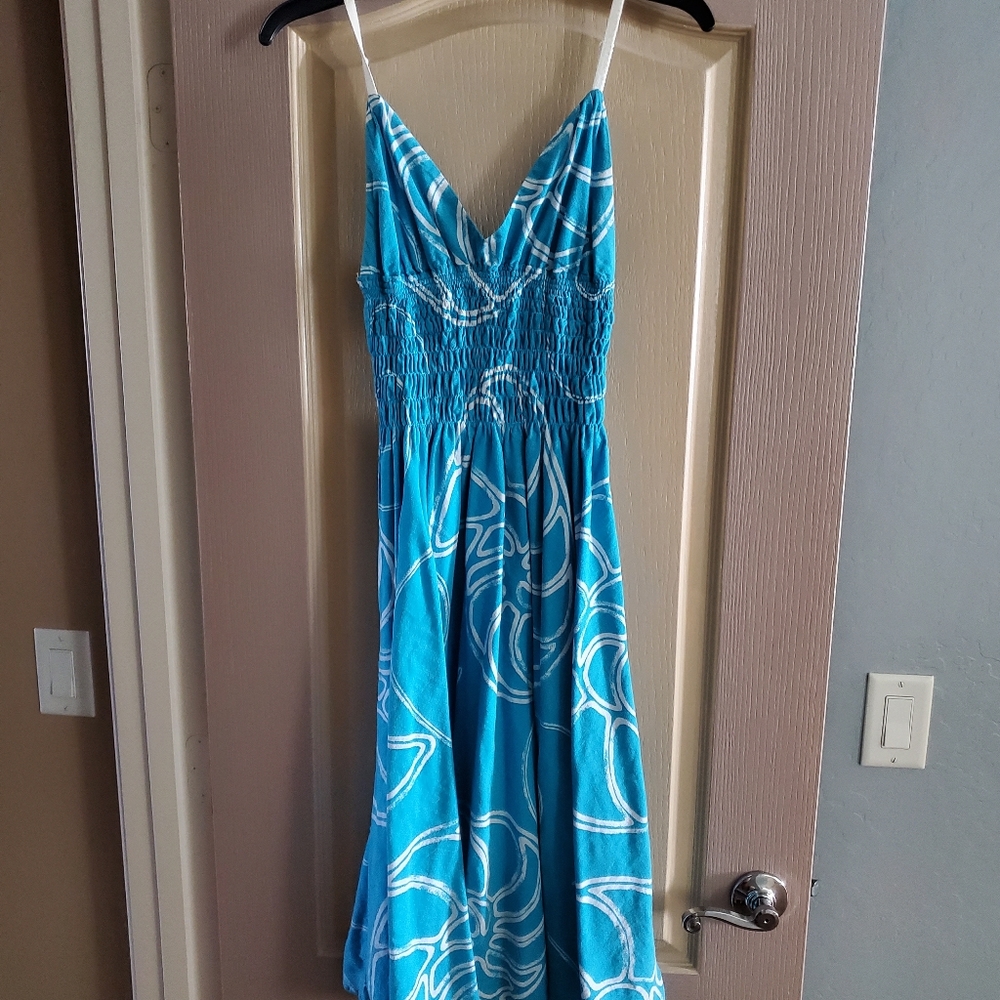 Ladies medium ocean blue Roxy dress